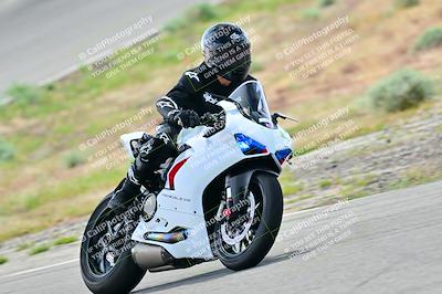 media/Apr-12-2025-TrackXperience (Sat) [[06d2a48708]]/Level 1/Session 3 (Turn 11)/